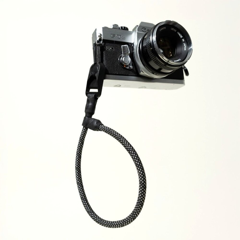 Black/Silver Adjustable Camera Wrist Strap / 7mm Thick w/ Peak Design Anchor